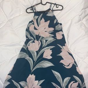 NWOT FLORAL FIT AND FLARE DRESS